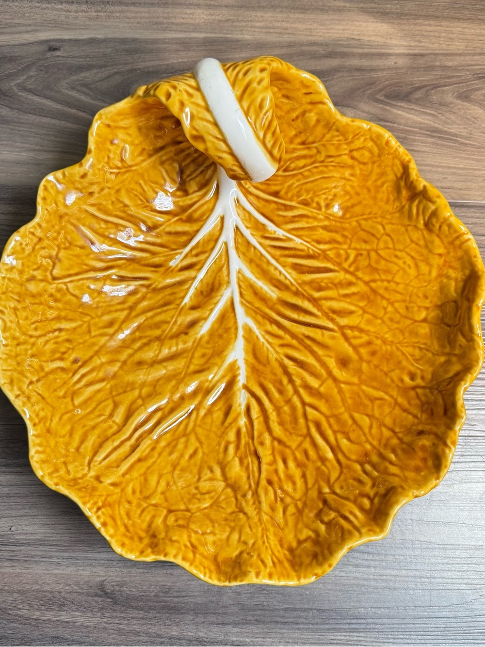 Yellow Ceramic Leaf Serving Platter - Decorative Home Dining Serveware